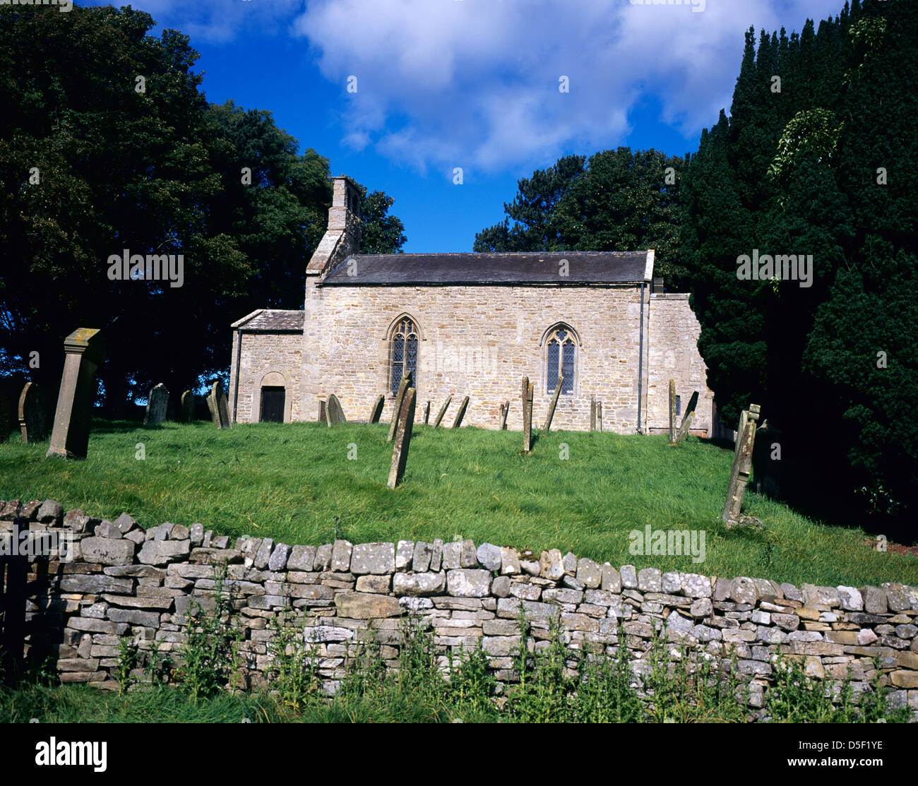 St. Oswald Kirche Thornton Steward Wensleydale Yorkshire Dales England Stockfoto