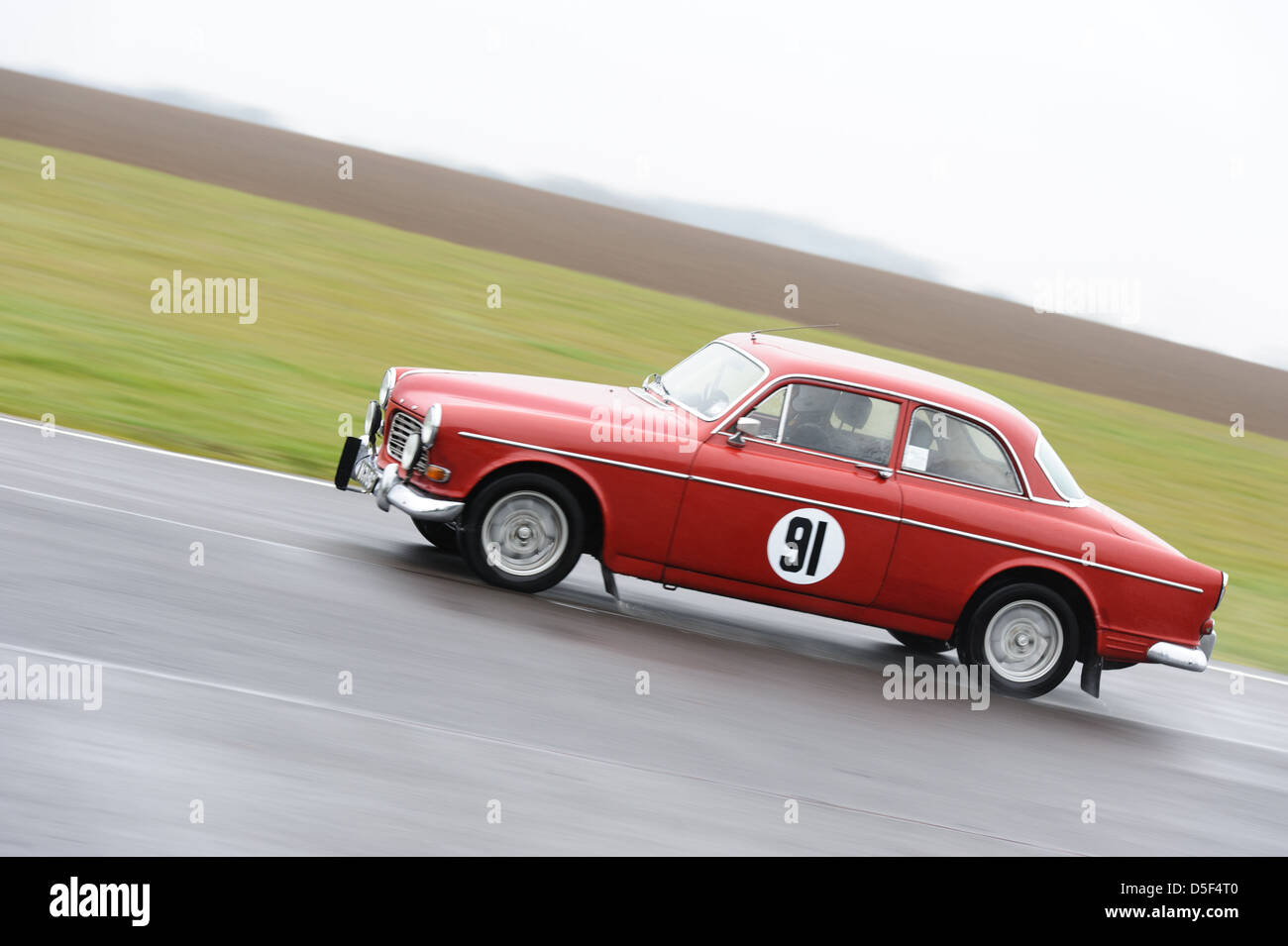 Ein Autorennen rund um Schloss Combe Rennstrecke auf den Bristol Motor Club Great Western Sprint 2013. Stockfoto