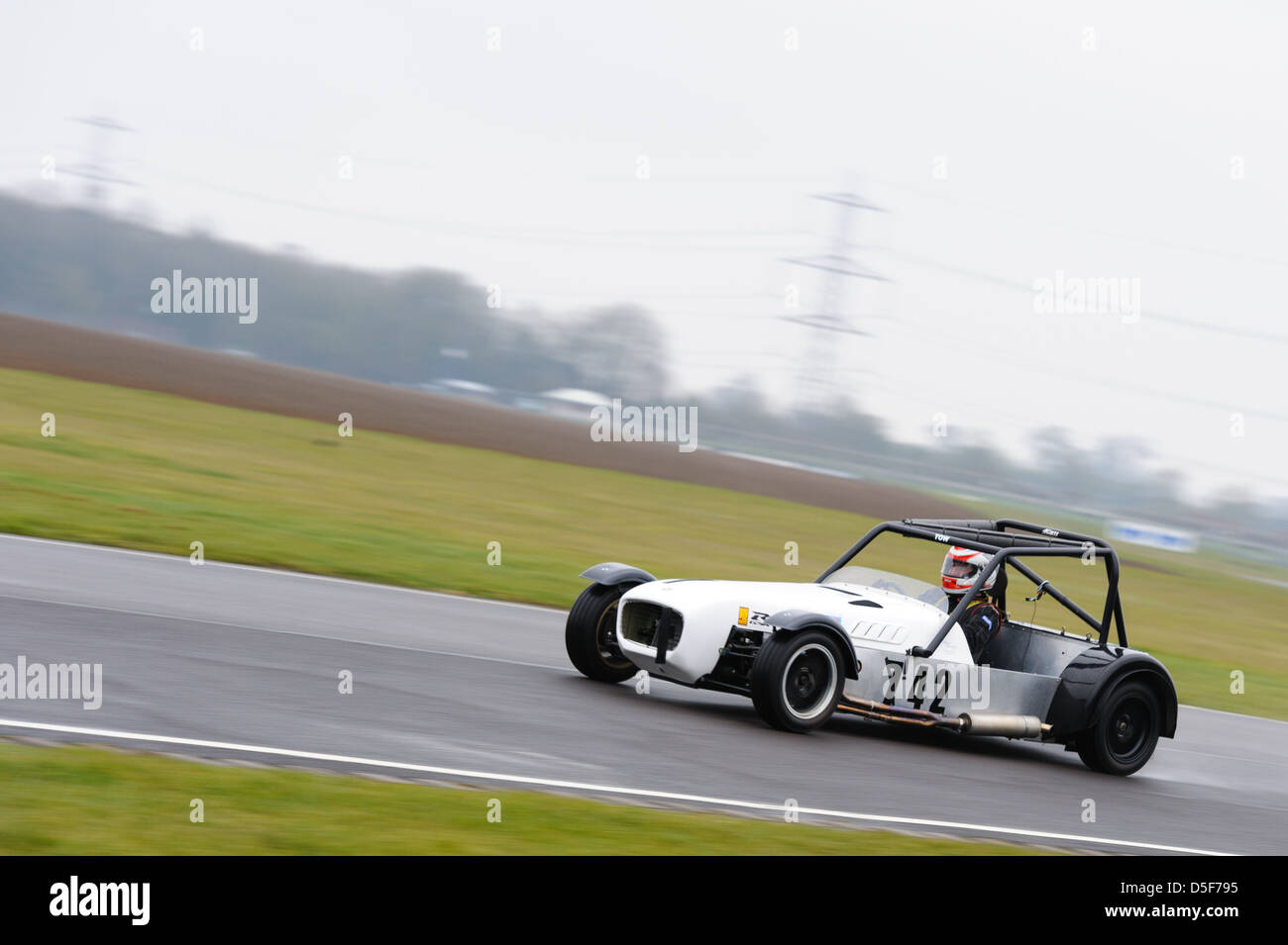 Ein Autorennen rund um Schloss Combe Rennstrecke auf den Bristol Motor Club Great Western Sprint 2013. Stockfoto