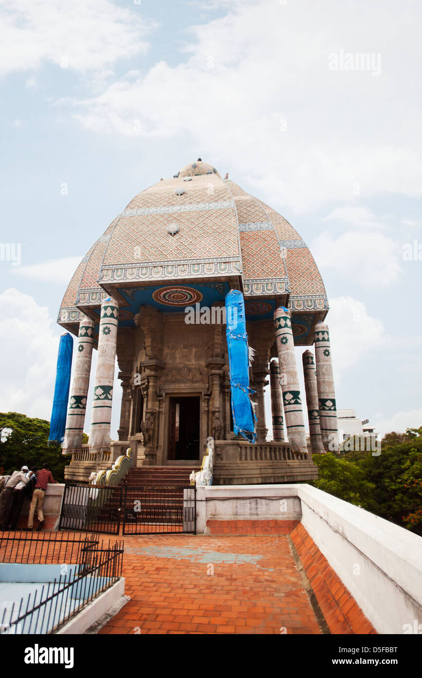 Blick auf die Terrasse des Valluvar Kottam Denkmal für den tamilischen Dichters Thiruvalluvar, Chennai, Tamil Nadu, Indien Stockfoto