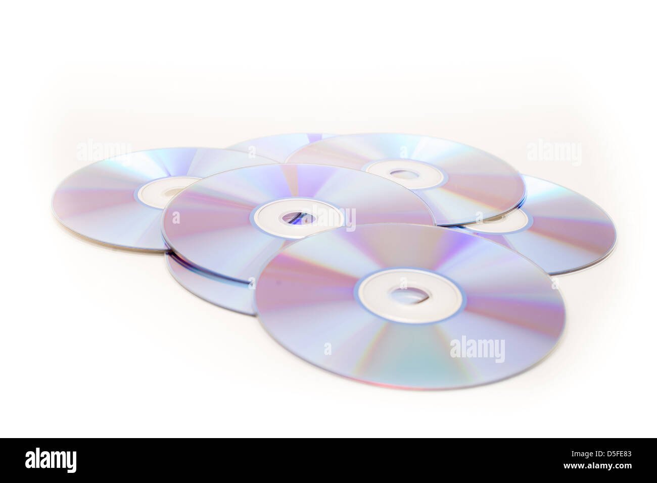 Große Haufen von blauen CDs und DVDs auf einem weißen Hintergrund isoliert Stockfoto