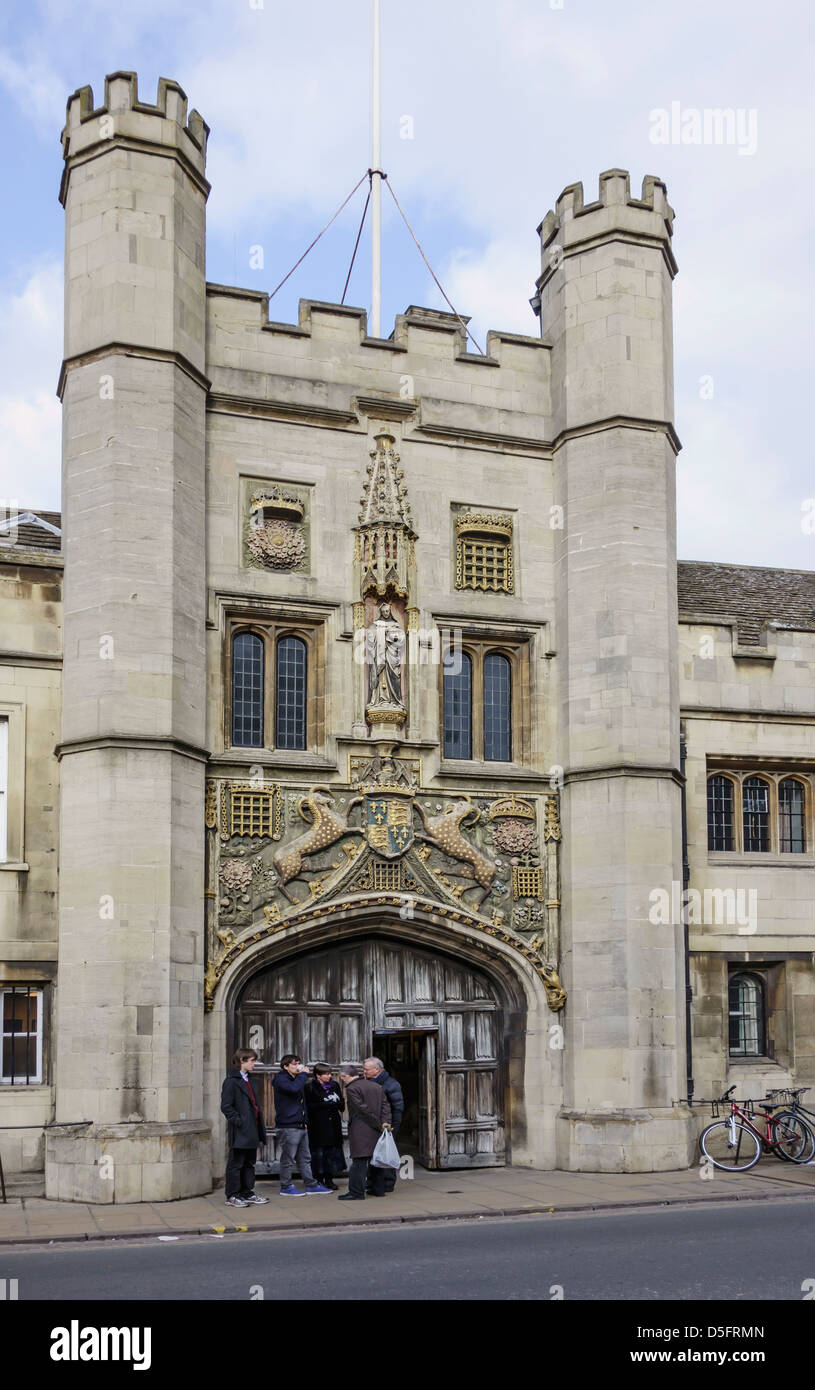 Eingang zur Christi College St Andrews Street, eine Universität Cambridge England Stockfoto