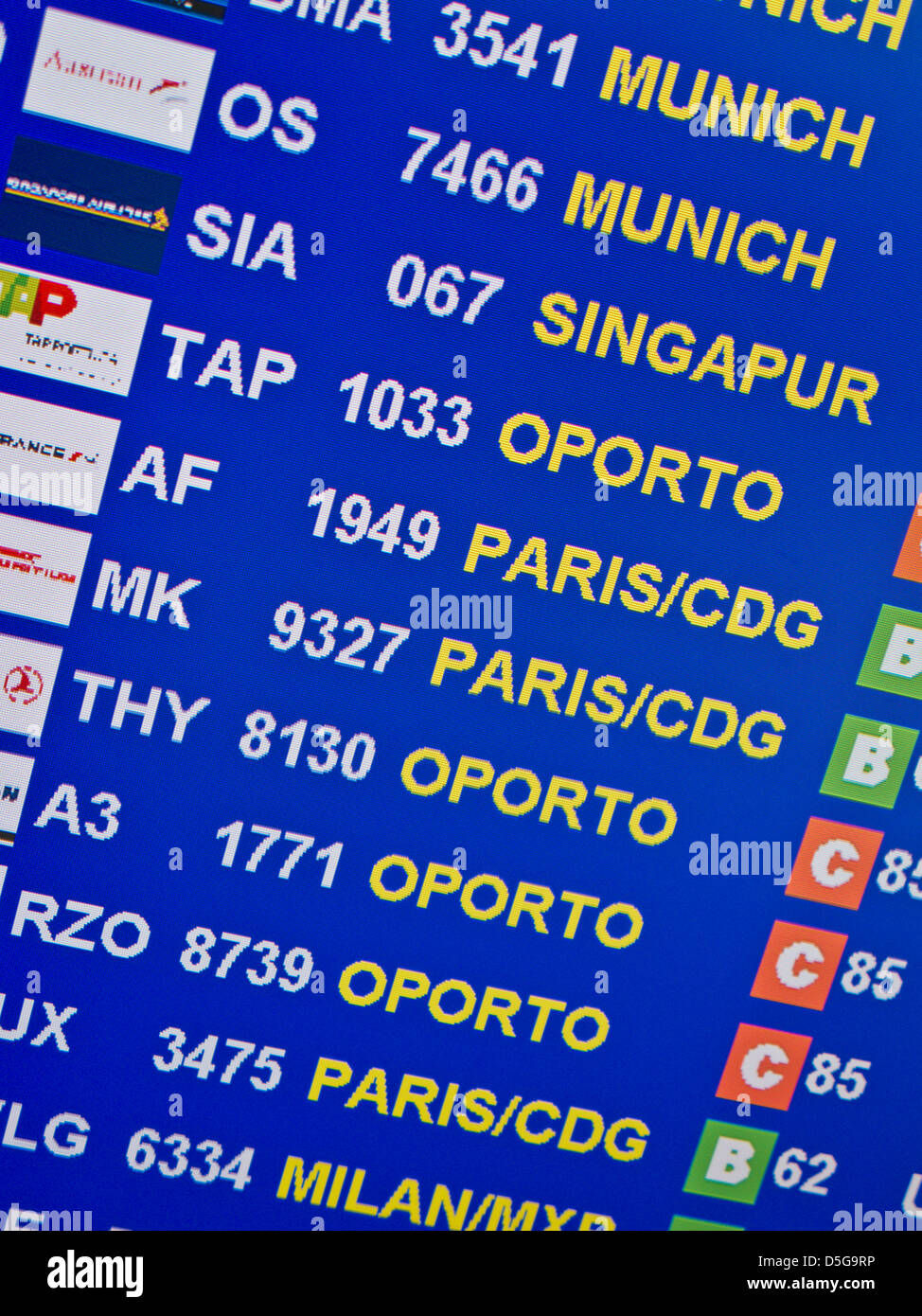Zeit an- und Abflüge, el Prat Flughafen, Barcelona, Spanien Stockfoto