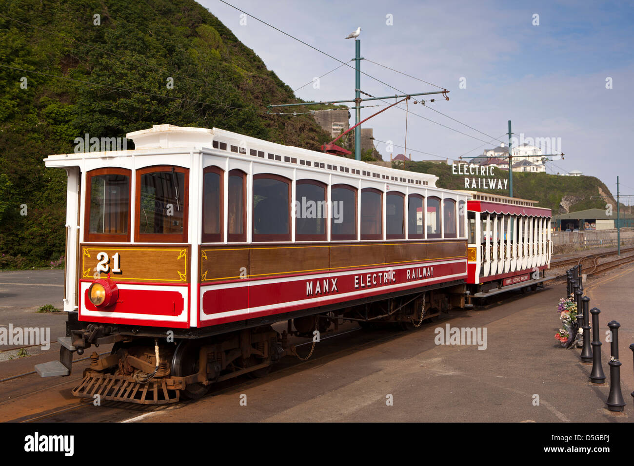 Douglas, Isle Of Man, Electric Railway train im Derby Burg terminus Stockfoto