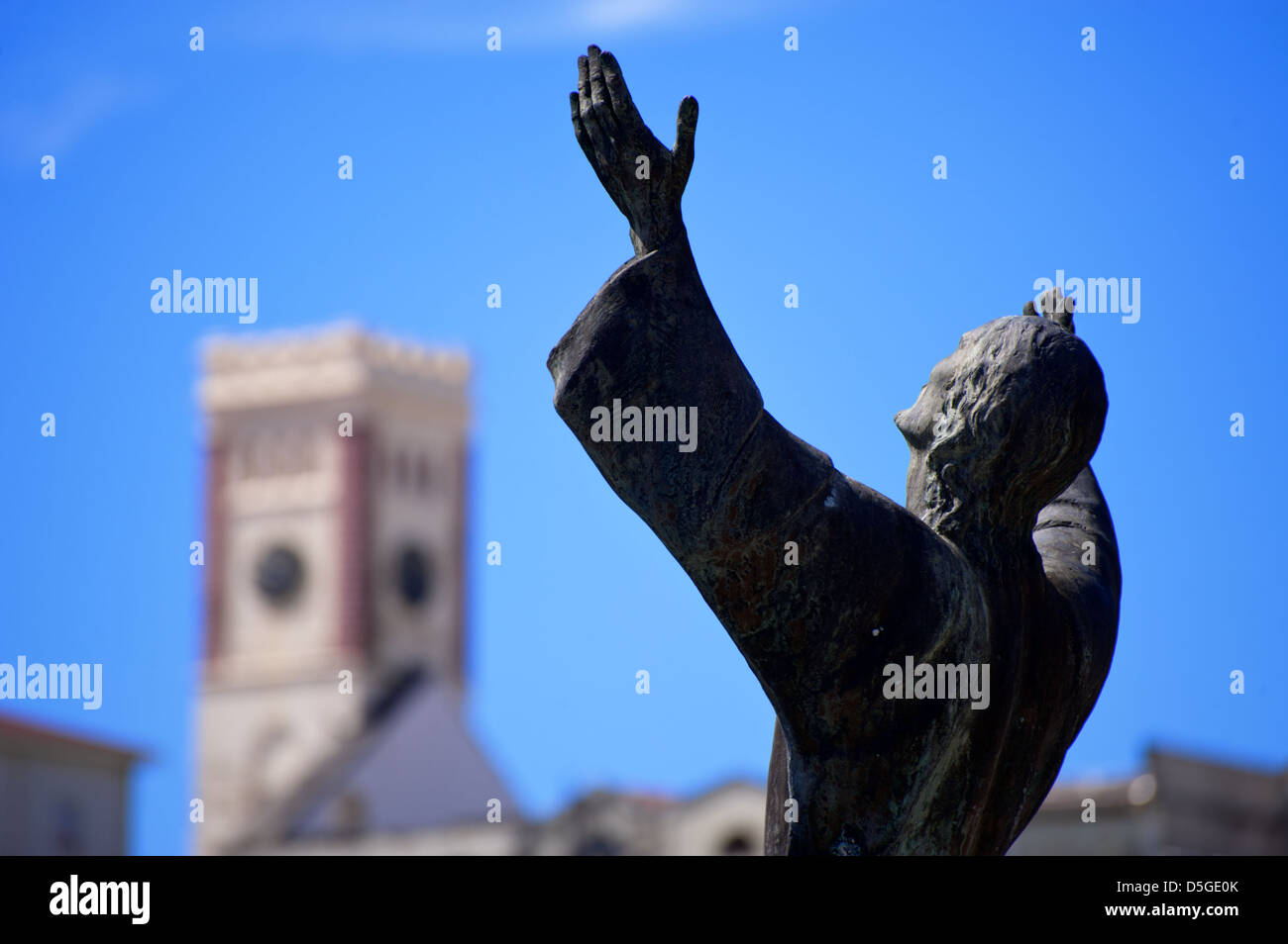 Statue zum Gedenken an den Verlust des MV Bianca C in St. Georges, Grenada Stockfoto