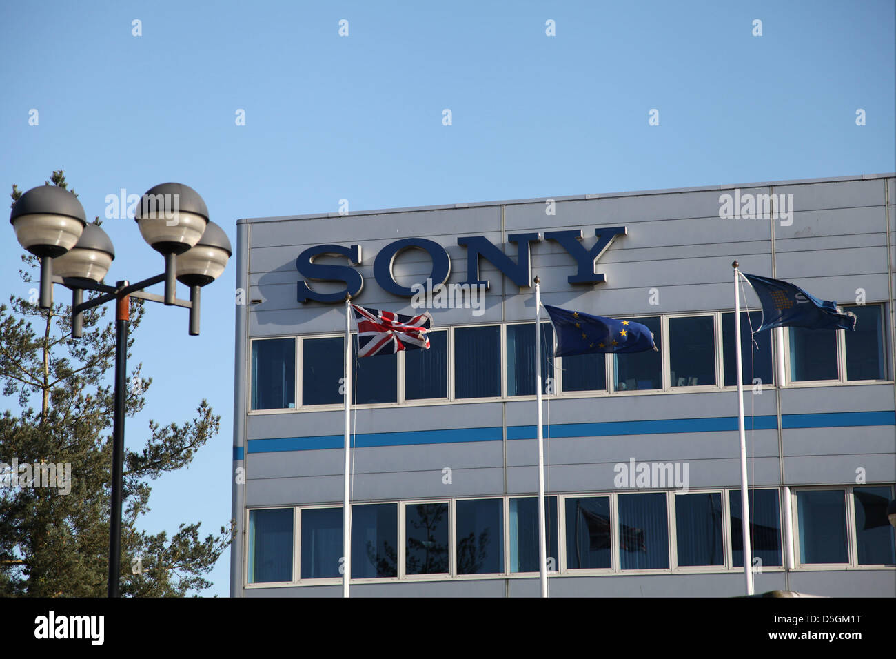 Basingstoke, Großbritannien. 2. April 2013 - eine allgemeine Übersicht über die Sony Europe-Büros in Basingstoke, wo Hawk-Eye Innovationen Ltd. basiert. Die Firma verpasst den FIFA Torlinie Technologie Vertrag, der an das deutsche Unternehmen GoalControl ausgezeichnet wurde. Bildnachweis: Rob Arnold/Alamy Live-Nachrichten Stockfoto