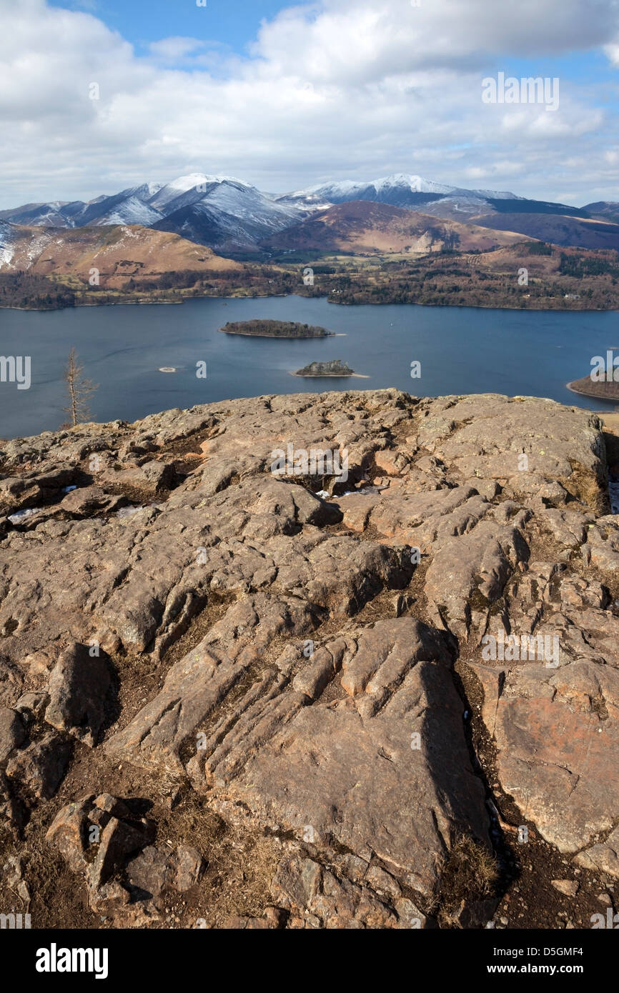 Ansicht Westen von Walla Crag über Derwent Water in Richtung Grisedale Pike, Lake District Cumbria UK. Stockfoto