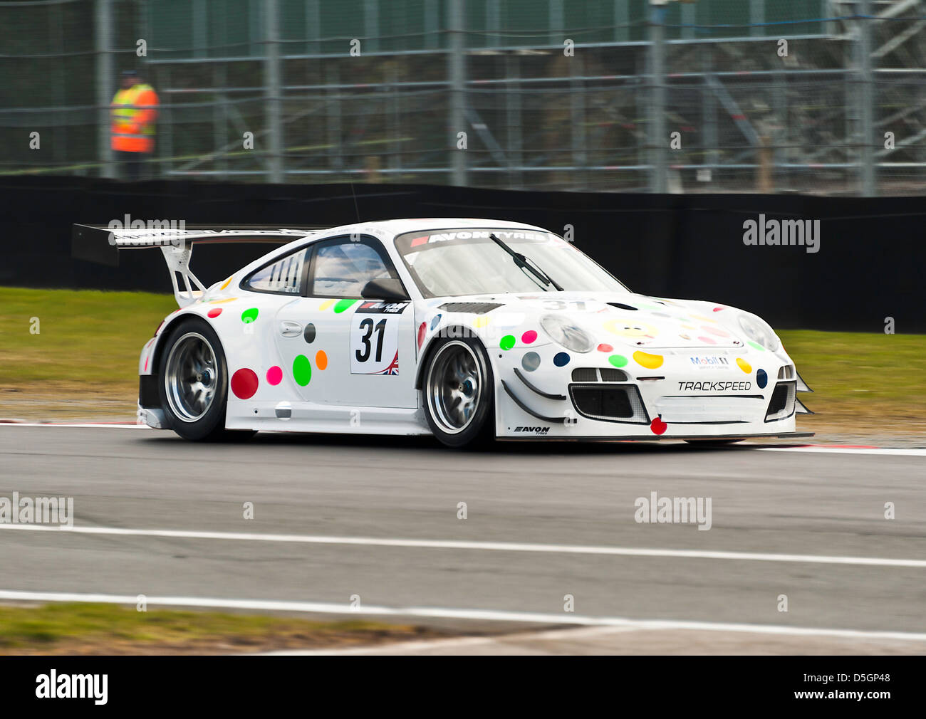 Porsche 997GT3 R Sportwagen in der britischen GT-Meisterschaft in Oulton Park Motor Racing Circuit Cheshire England Vereinigtes Königreich UK Stockfoto