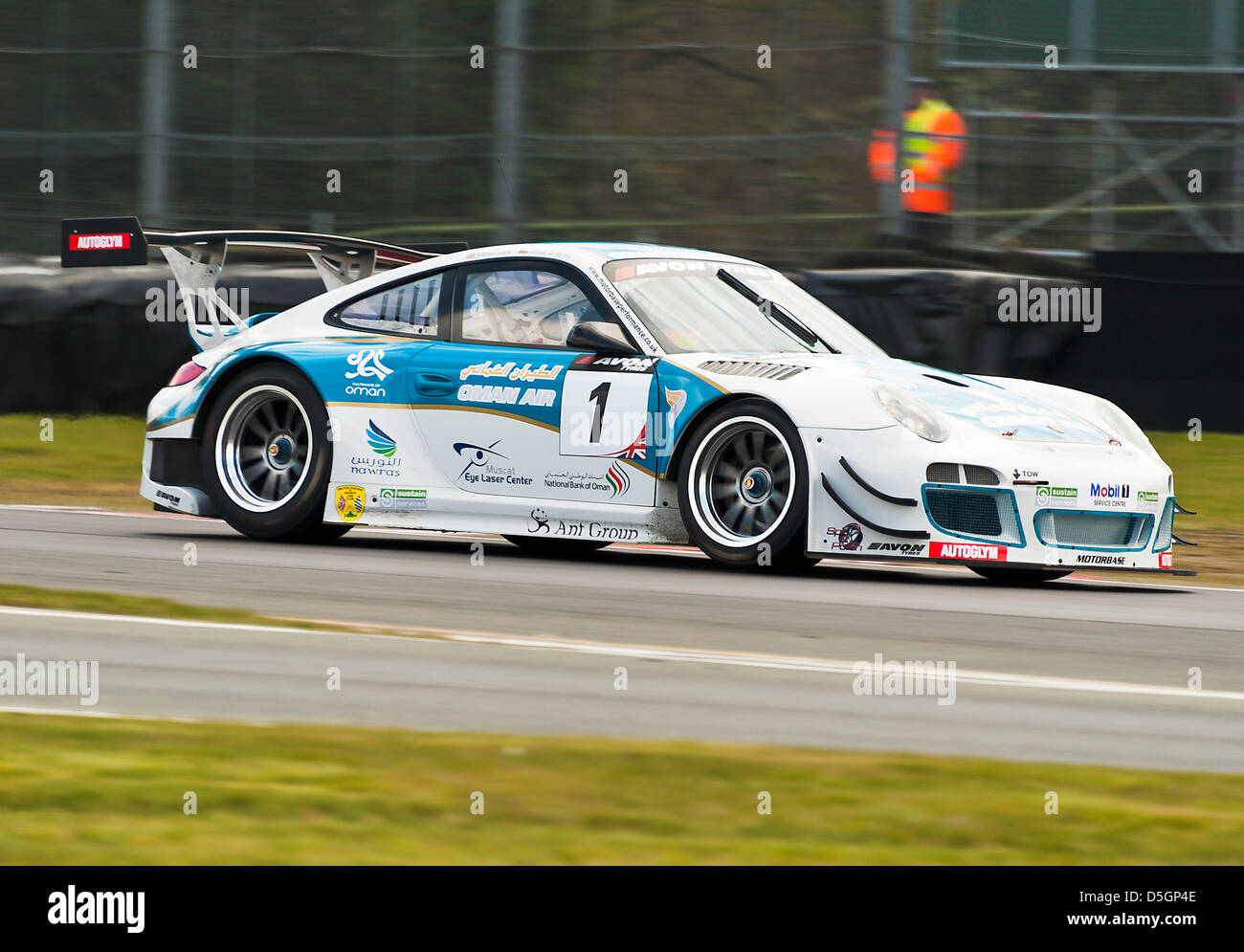 Porsche 997GT3 R Sportwagen in der britischen GT-Meisterschaft in Oulton Park Motor Racing Circuit Cheshire England Vereinigtes Königreich UK Stockfoto