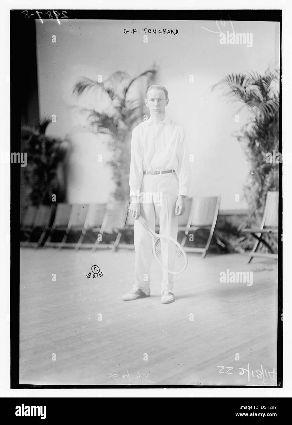 Der Fotograf G.F. Touchard fängt in diesem Bild einen historischen Moment ein und trägt zur visuellen Aufzeichnung des frühen 20. Jahrhunderts bei. Stockfoto