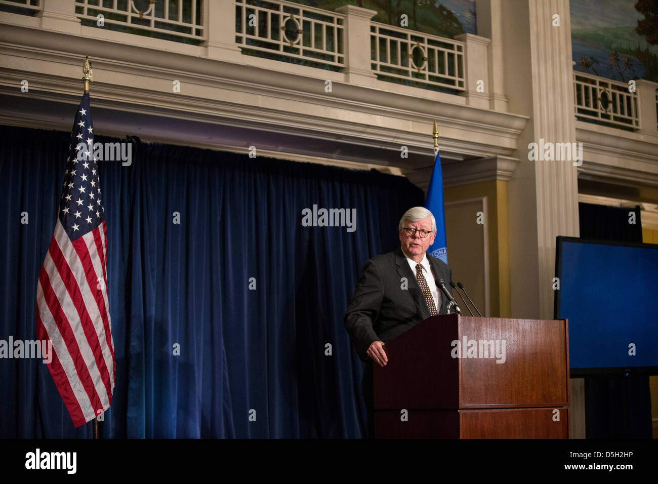 David Keene, Präsident der National Rifle Association (NRA), spricht während einer Pressekonferenz in Washington. Stockfoto