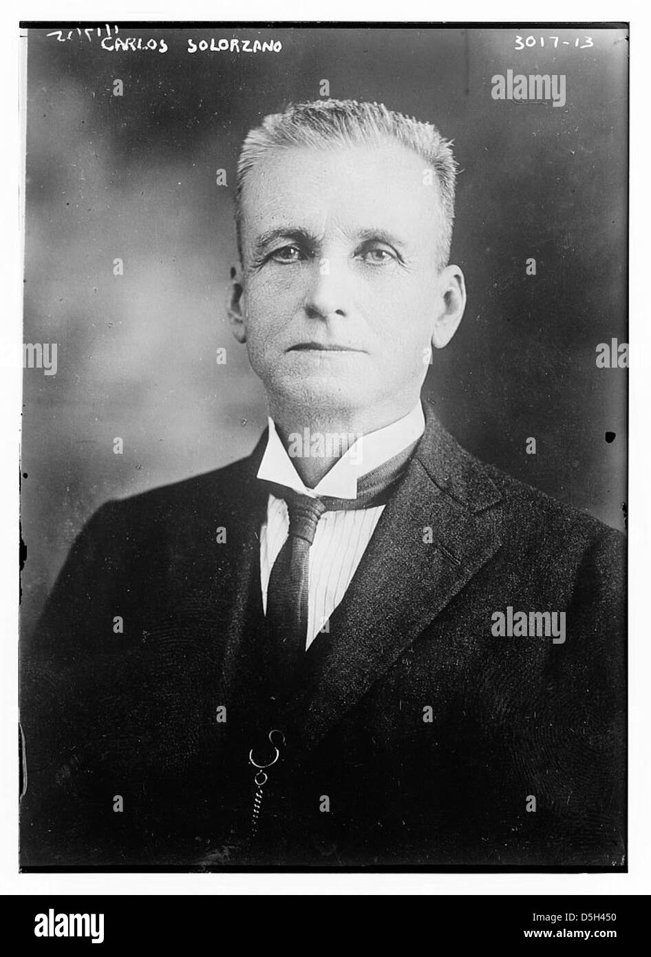 Ein Porträt von Carlos Solorzano, einem Individuum, das in einem Archivfoto der Library of Congress aufgenommen wurde und eine historische Figur von Interesse zeigt. Stockfoto