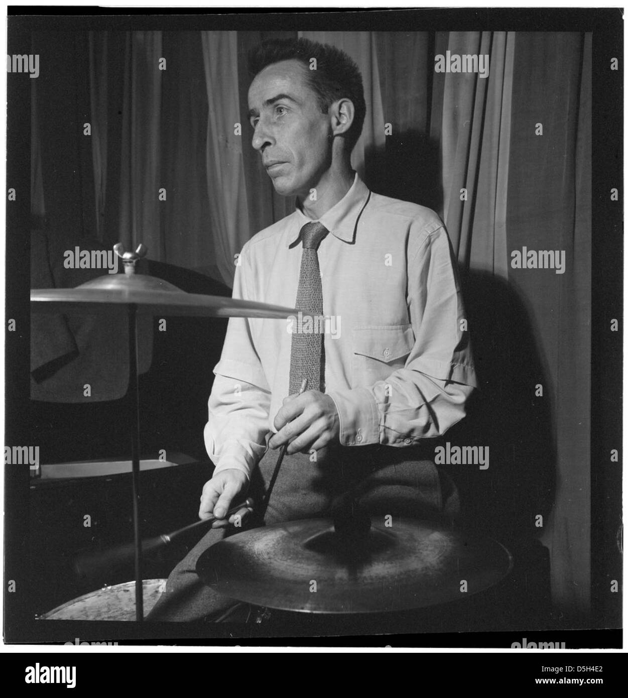 [Porträt von Dave Tough, Eddie Condon, New York, ca. September 1946] (LOC) Stockfoto