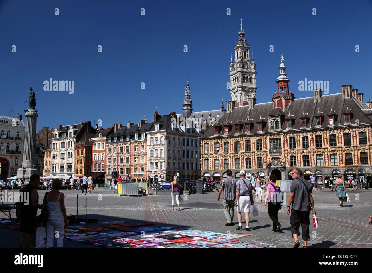 Europa, Frankreich, Lille. Der Grand Place von Lille. Stockfoto