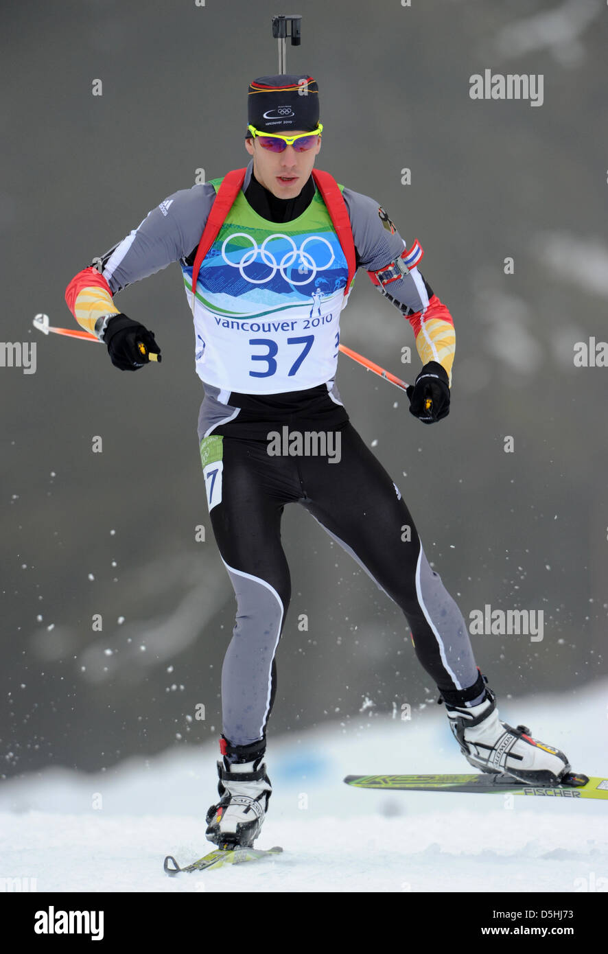 Arnd Peiffer Deutschlands in Aktion während der Biathlon-Männer 12,5 km Verfolgung im Olympic Park während der Olympischen Spiele in Vancouver 2010, Whistler, Kanada, 16. Februar 2010. Peiffer platziert 37.. Foto: Martin Schutt +++(c) Dpa - Bildfunk +++ Stockfoto