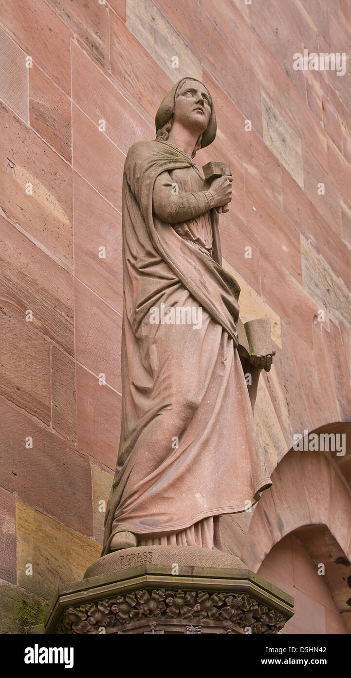 Denkmal (ca. XIX. Jh.) für Sabina von Steinbach, eines der Erbauer der