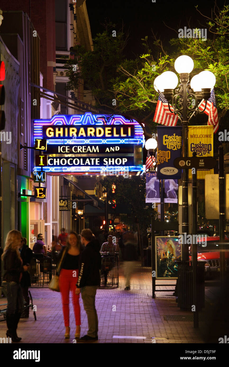 Gaslamp Quarter in der Nacht, San Diego, Kalifornien, USA Stockfoto