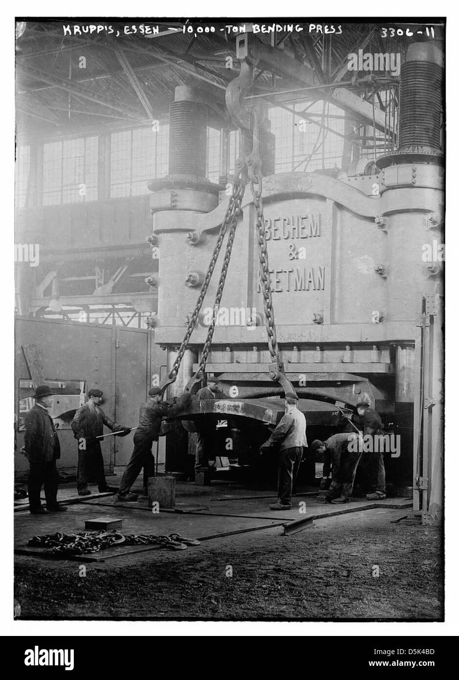 Krupp Essen--10.000 Tonnen Presse (LOC) biegen Stockfoto