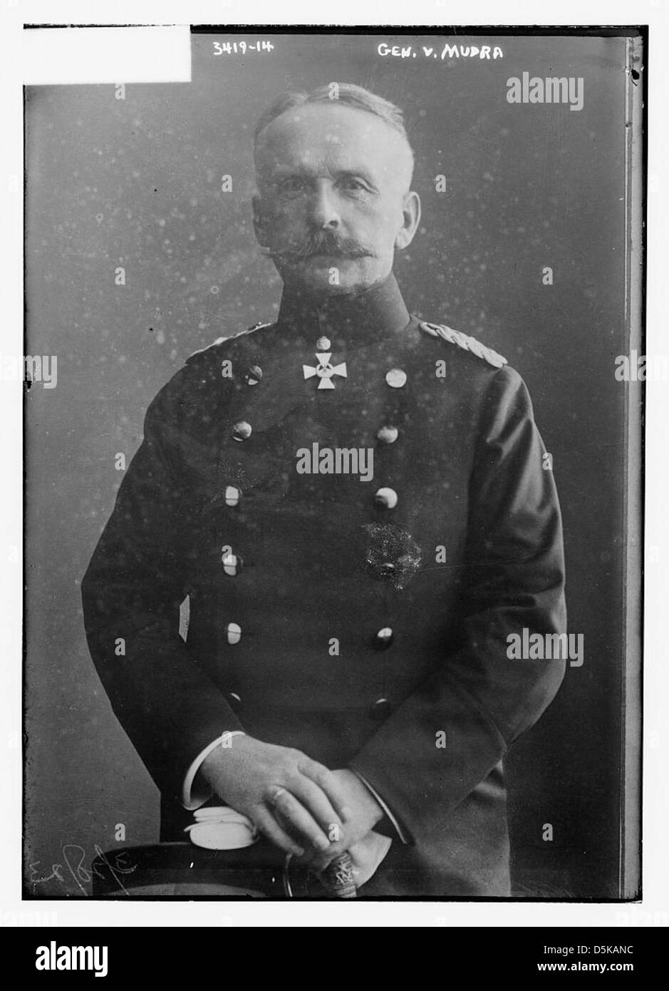 Dieses Foto zeigt General Karl Bruno Julius von Mudra, einen deutschen Offizier während des Ersten Weltkrieges. Stockfoto