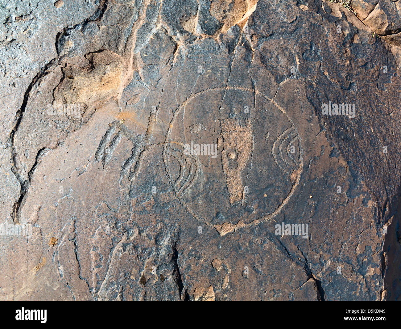 Prähistorische Felszeichnungen in Oukaimeden Skigebiet im hohen Atlas-Gebirge in Marokko Stockfoto