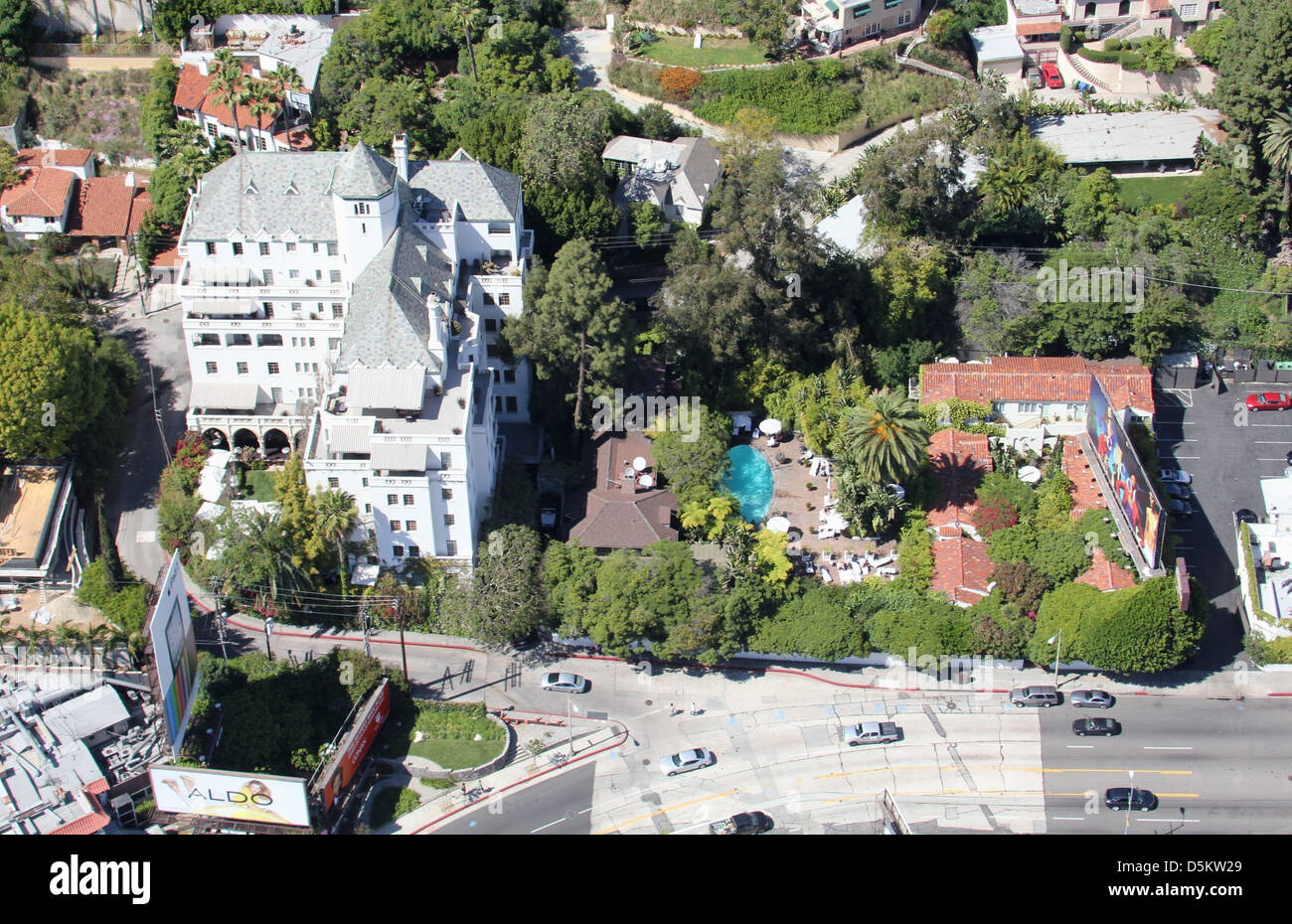 Luftaufnahme des Chateau Marmont Hotel am Sunset Boulevard. Los Angeles Californa - 26.04.2011 Stockfoto