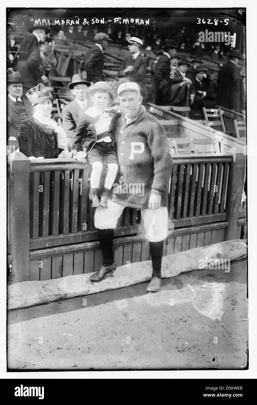 [Frau Moran, Sohn Pat Moran Jr., & Pat Moran, Manager, Philadelphia NL (Baseball)] (LOC) Stockfoto