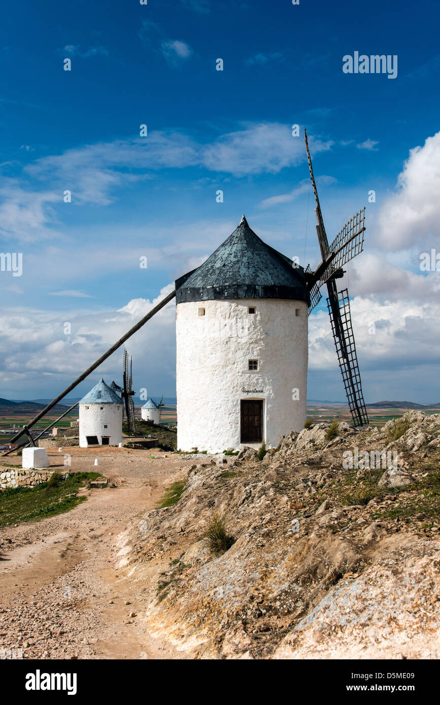 Spanische weisse Windmühle, Consuegra, Kastilien-La Mancha, Spanien Stockfoto