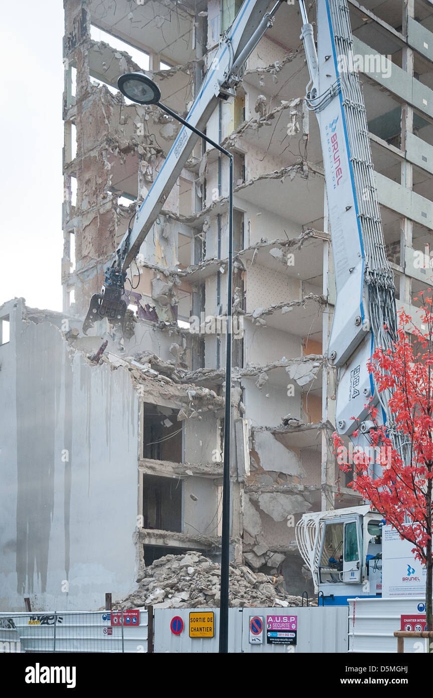 Umstrukturierung der städtischen Zusammensetzung auf die Nachbarschaften von Clichy-Sous-Bois & Clichy Montfermeil auf den Paris Vororten. Stockfoto