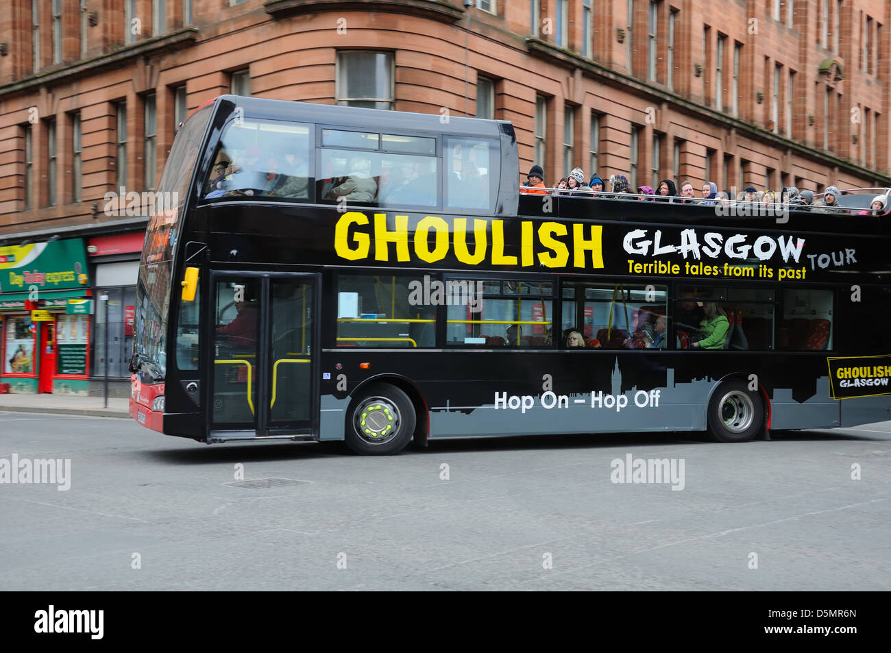 City Tour Werbung für Goulish Glasgow auf dem offenen bus Stockfoto