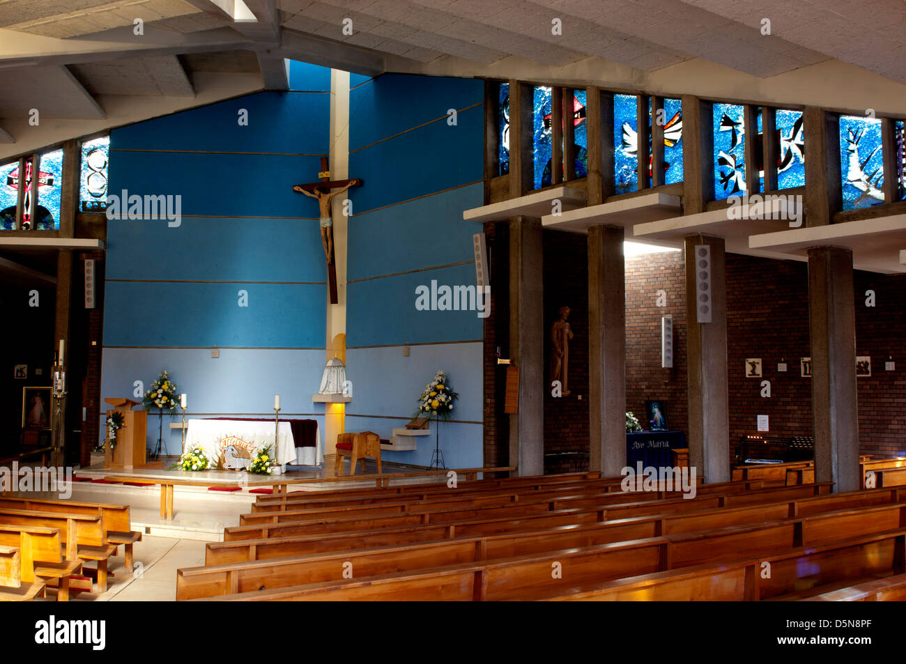 Saint Thomas mehr RC Kirche, Sheldon, West Midlands, England, UK Stockfoto