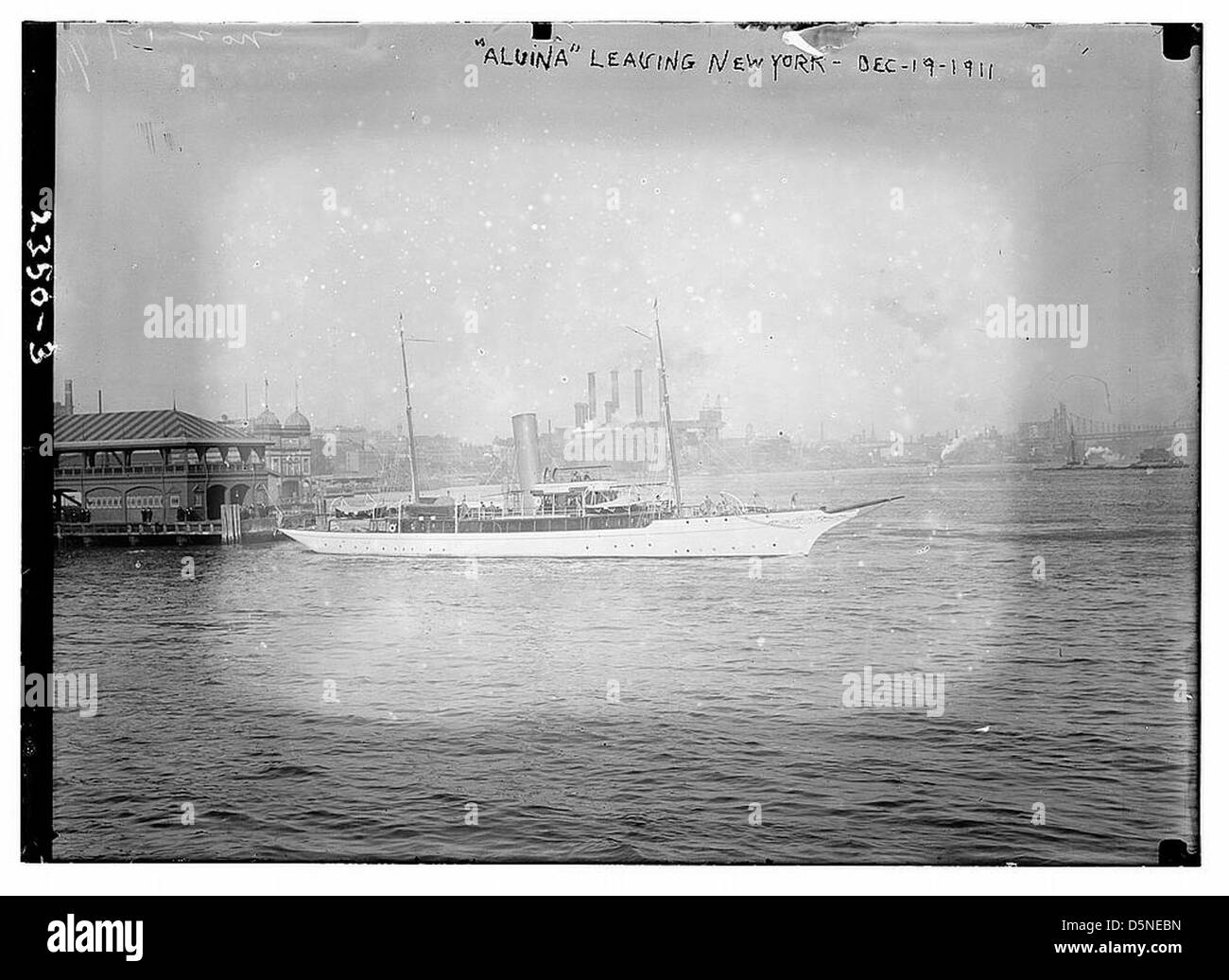 ALVINA verlassen New York, 19. Dezember 1911 (LOC) Stockfoto