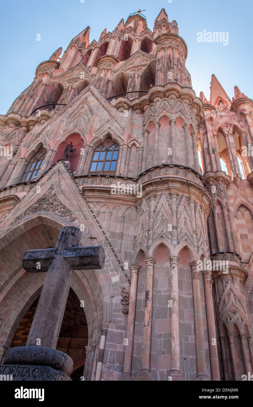 Parroquia de San Miguel Arcangel, gebaut im Jahre 1683, im Zentrum der