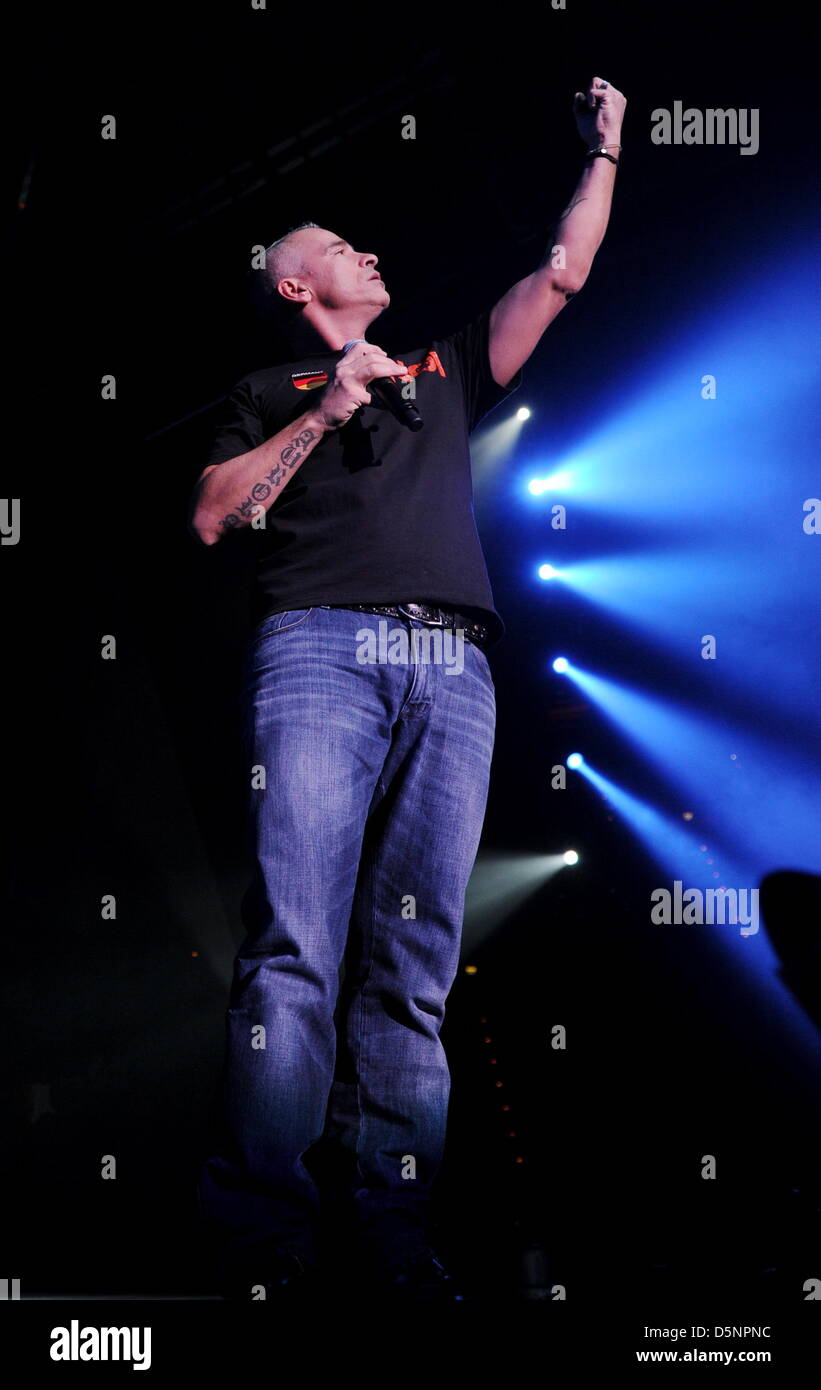 Sänger Eros Ramazzotti startet seine Deutschland-Tournee \