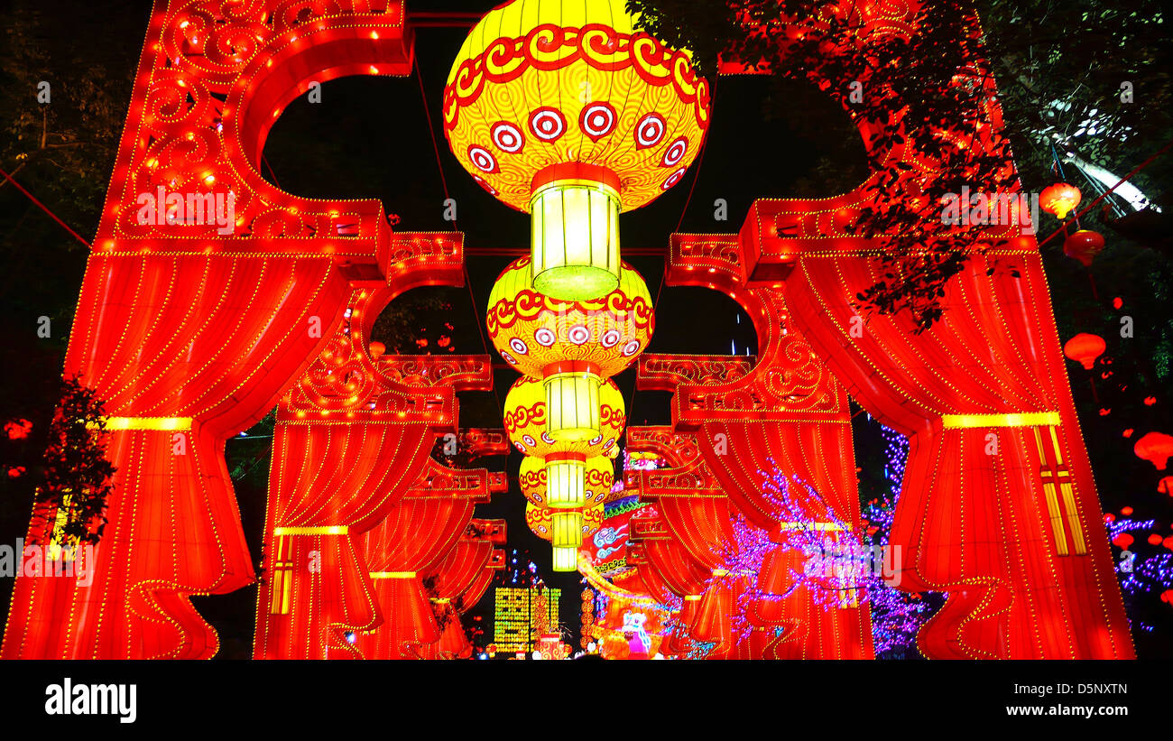 Lampe Laterne China chinesische Festival Nacht Ansicht Landschaft reisen Sightseeing Licht Ausstellung schöne traditionelle Outdoor-Frühling Stockfoto