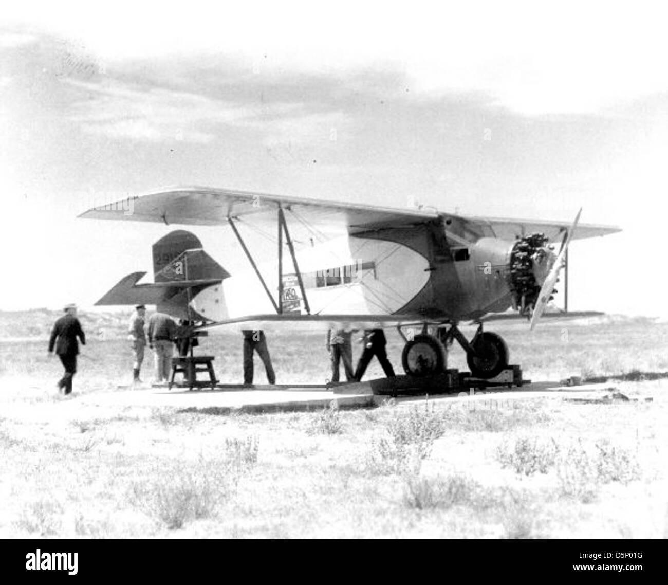 Die Buhl Airsedan CA-5, geflogen von John 'Auggy' Pedlar, war 1927 Teil des Dole Air Race von Kalifornien nach Hawaii. Piloten wie Cy Knope und Mildred Doran nahmen an diesem legendären Luftrennen Teil, das ein bedeutendes Ereignis in der frühen Luftfahrtgeschichte war. Stockfoto