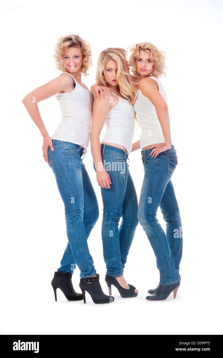 Gruppe von drei frauen Ausgeschnittene Stockfotos und -bilder - Alamy