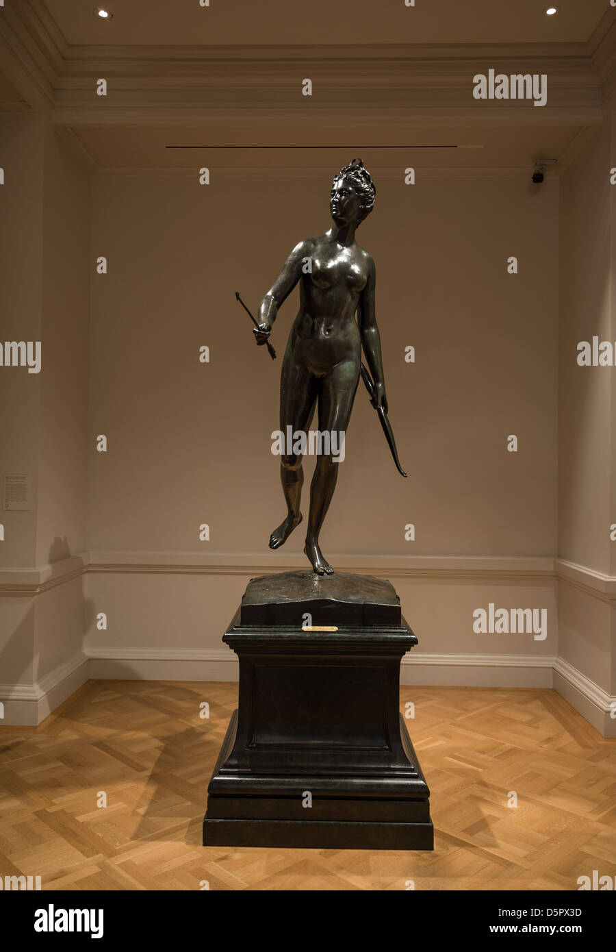Diana die Jägerin-Skulptur in der Huntington-Kunstgalerie. Stockfoto