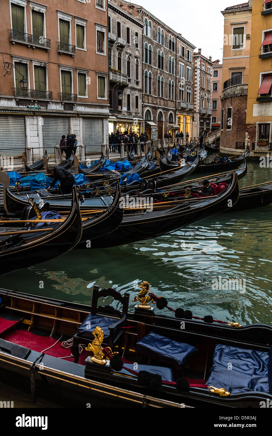 Gondel auf dem Canal in Venedig, Italien Stockfoto