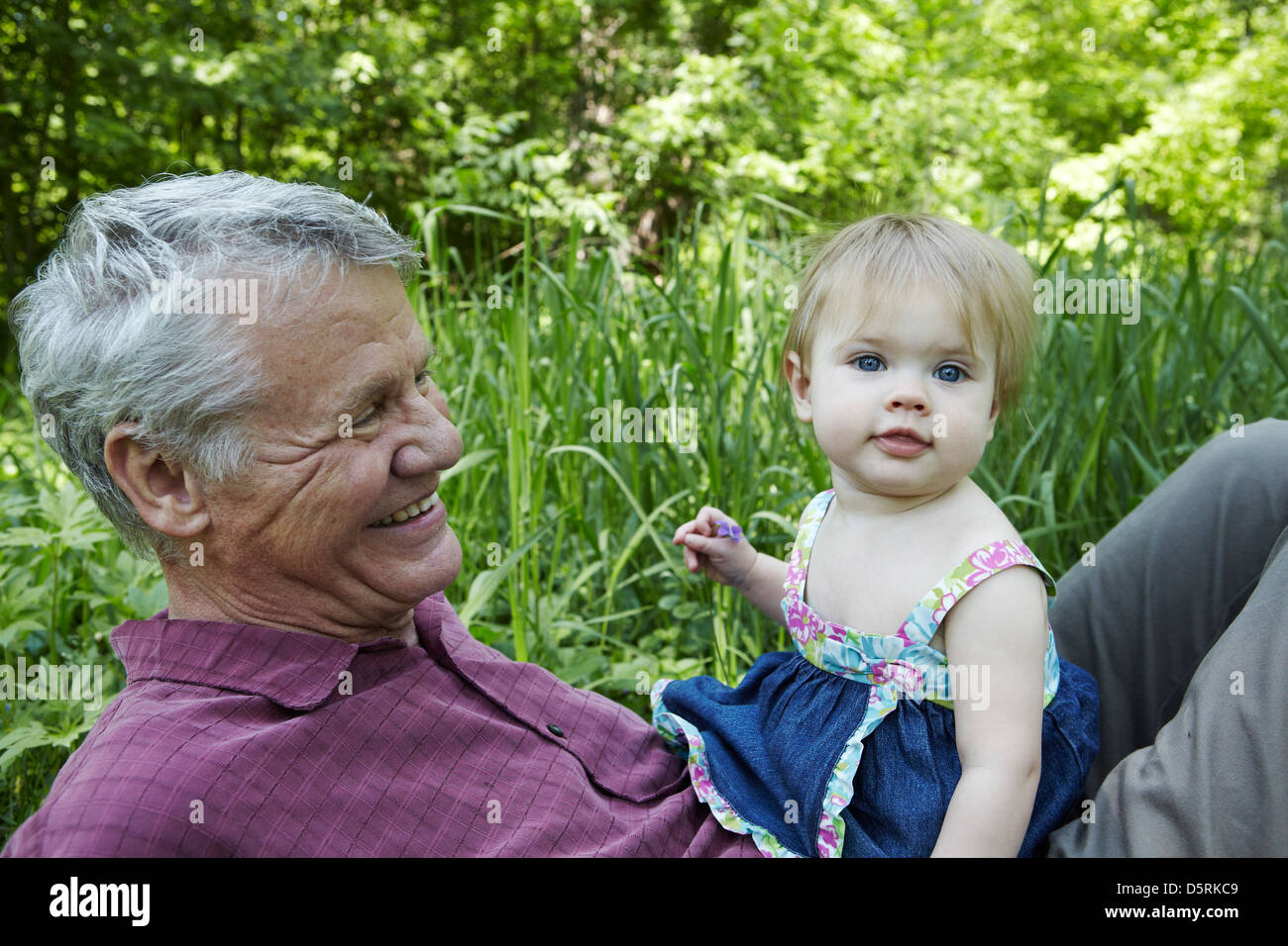 Großvater und Großvater Spaß Stockfoto