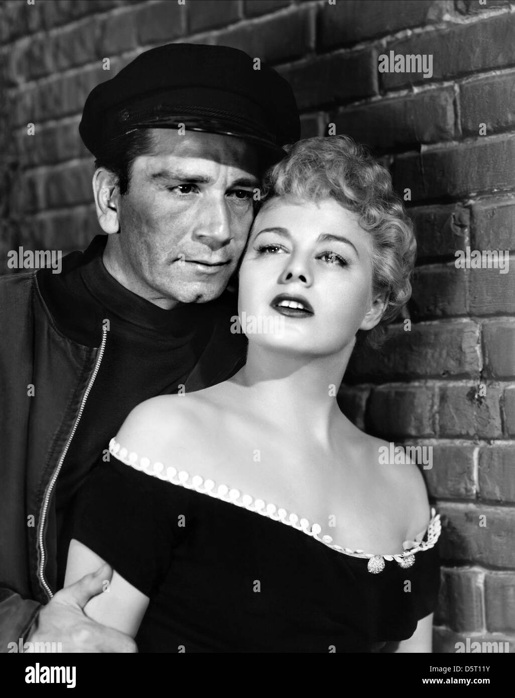 RICHARD CONTE, Shelley Winters, den tobenden Flut, 1951 Stockfoto