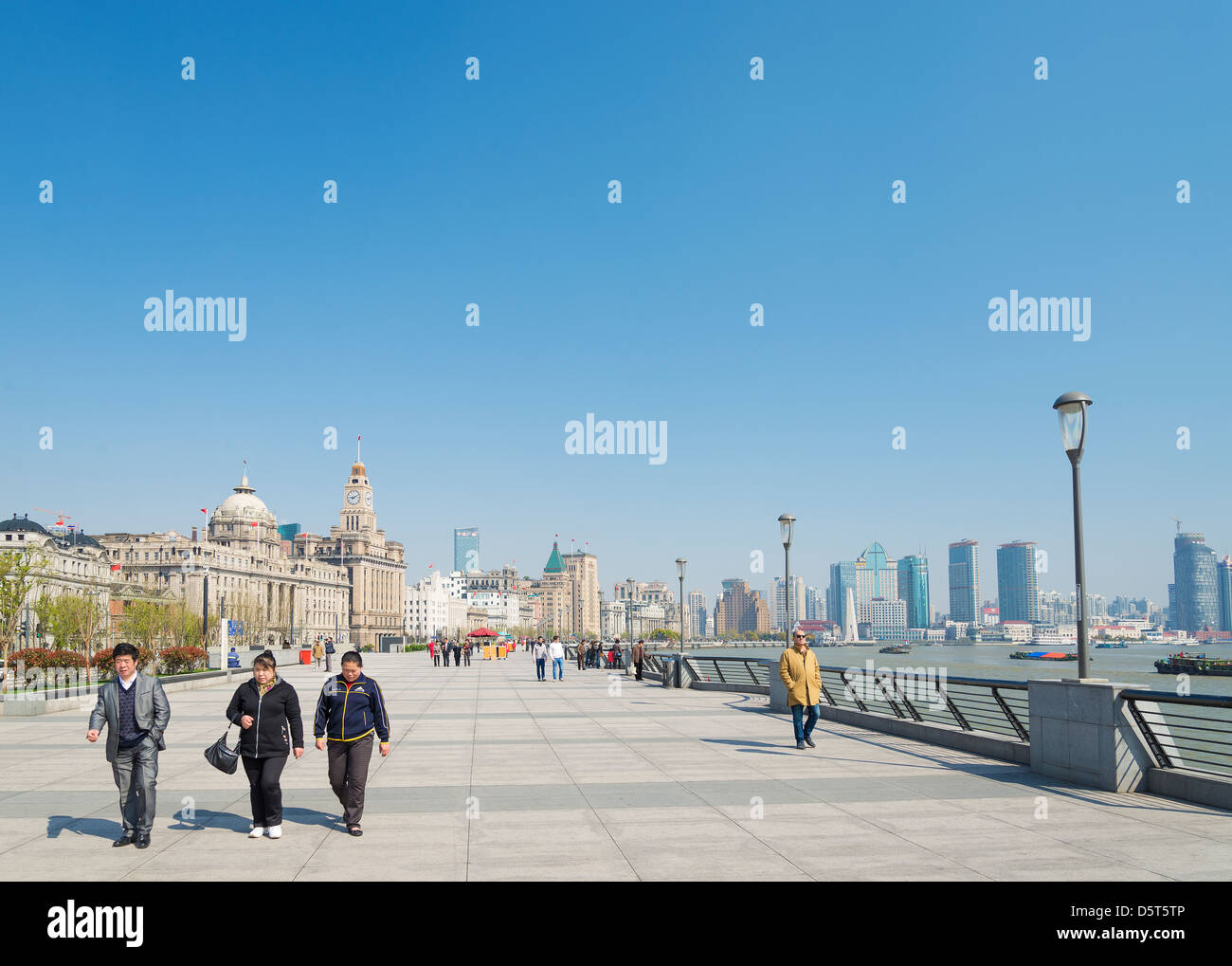 der Bund in shanghai am Flussufer china Stockfoto