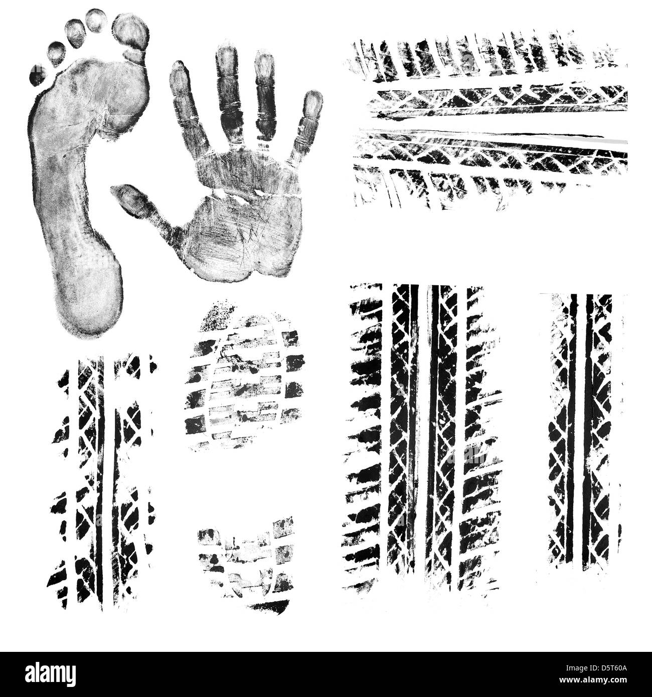 Schwarze Tinte Fuß, Hand, Schuhsohle, Auto und Fahrrad Reifen-Lauffläche Drucke. Isolierte Objekte auf weißem Hintergrund. Stockfoto