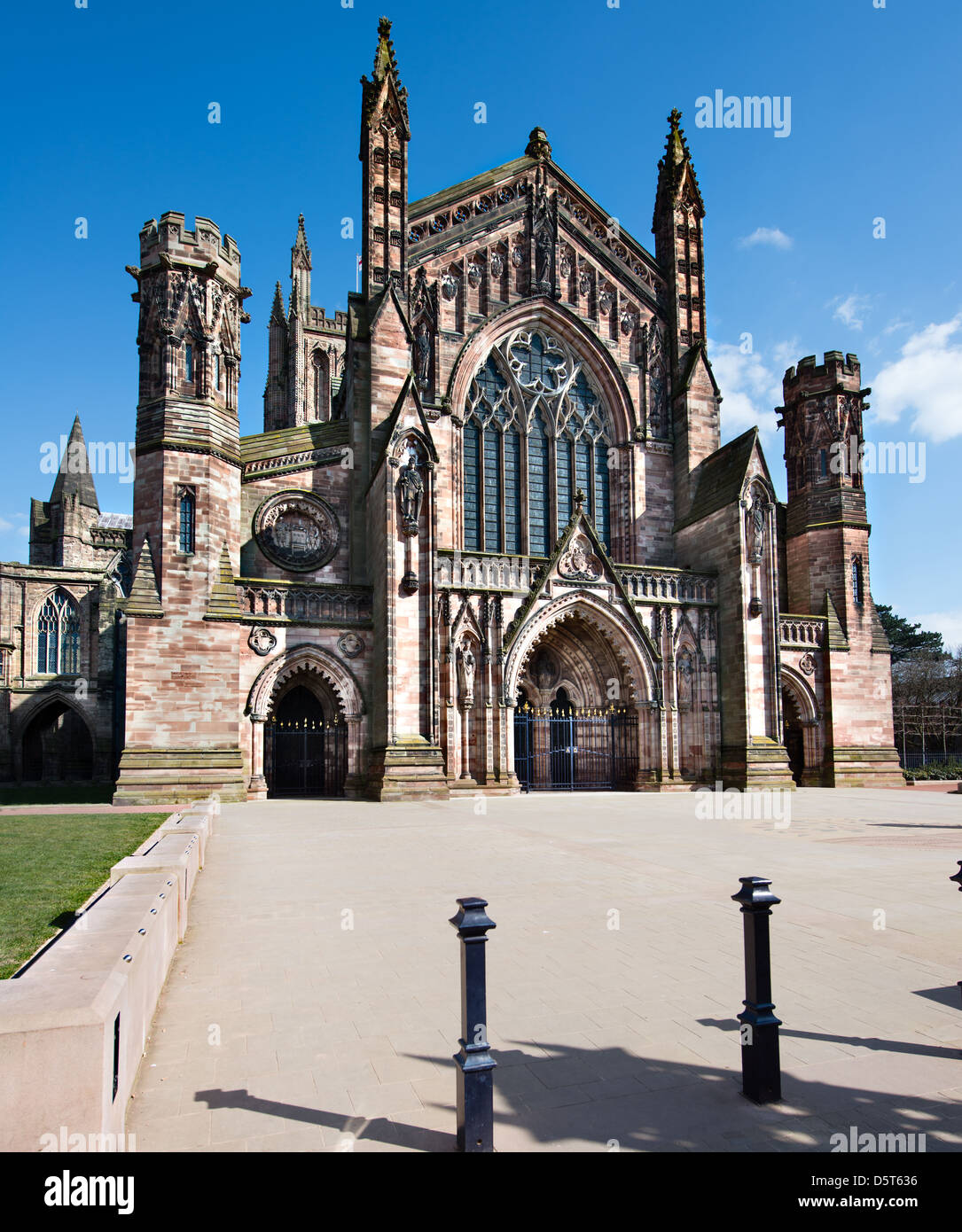 Ansicht der Westfront Hereford Kathedrale aus äußeren Gründen Stockfoto