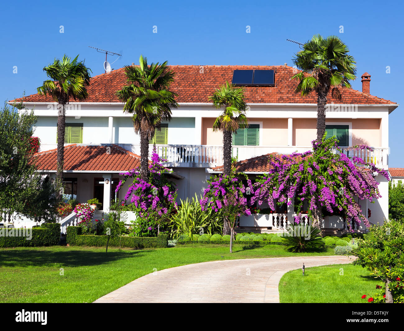 Altes gartenhaus Fotos und Bildmaterial in hoher Auflösung Alamy