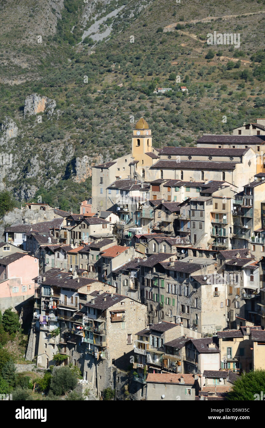 Blick auf das Dorf Saorge im Roya-Tal Alpes-Maritimes Frankreich Stockfoto