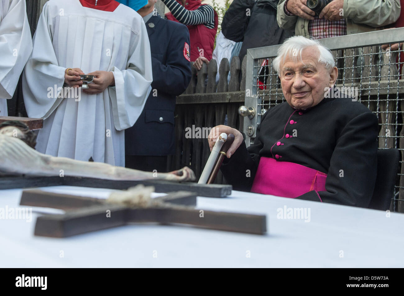 Georg ratzinger -Fotos und -Bildmaterial in hoher Auflösung – Alamy