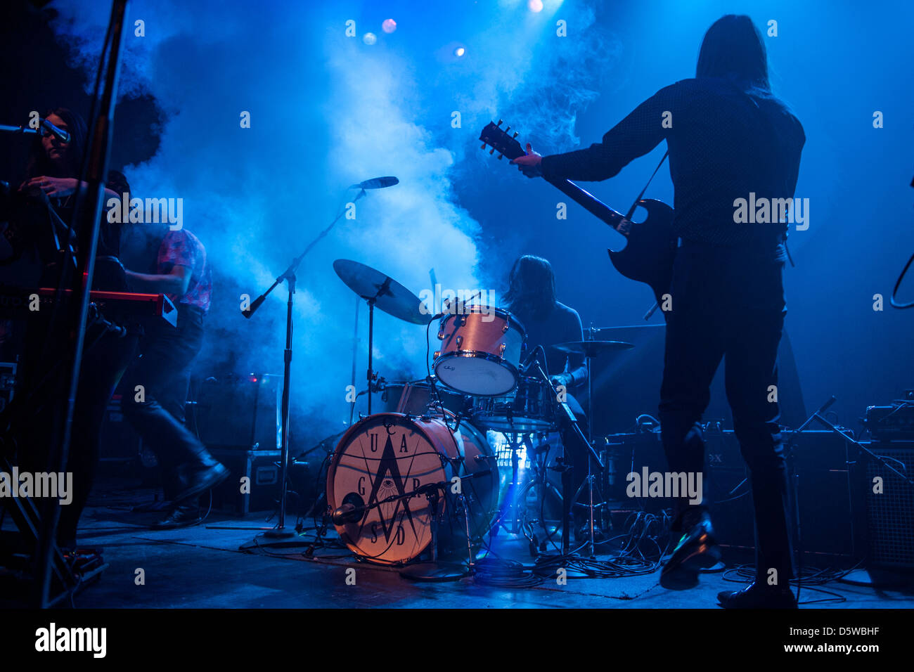 US-amerikanische Band Wachen erklingt am 2. April 2013 in The Vic Theater in Chicago. Bildnachweis: Max Herman/Stereogum.com/Alamy Stockfoto