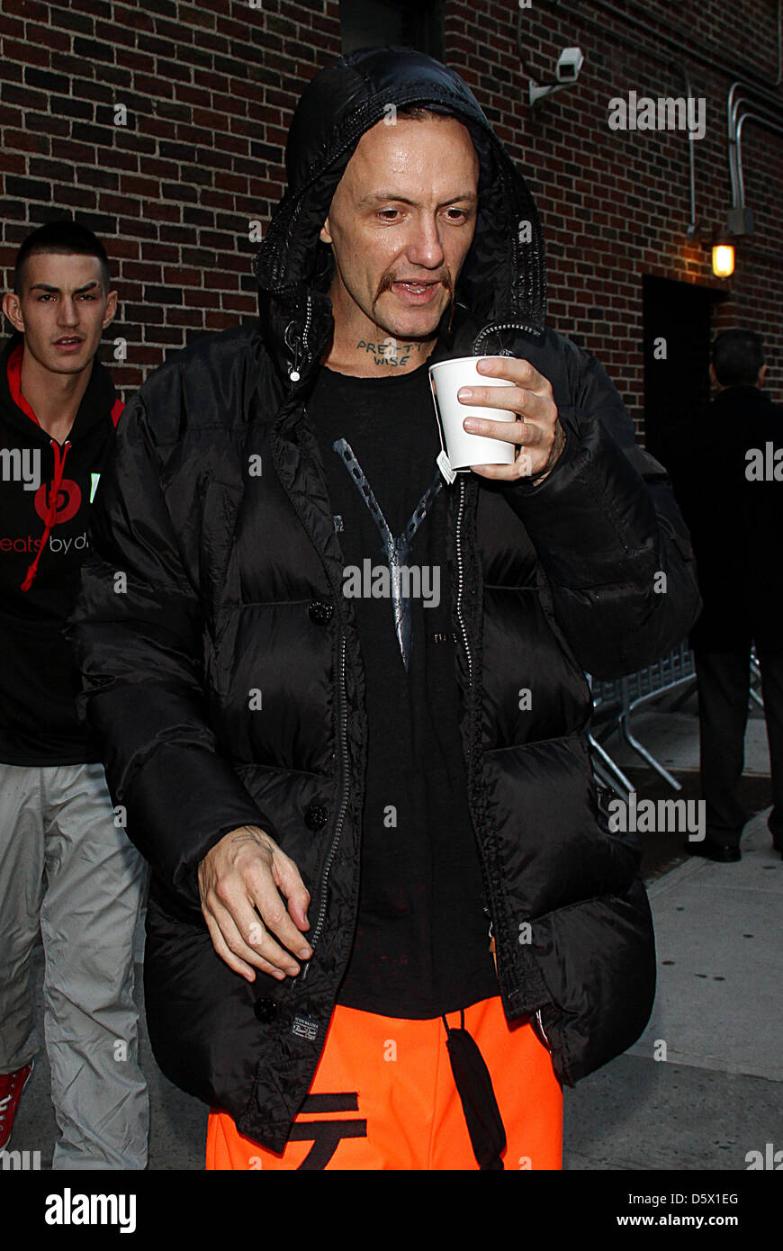 Ninja die antwoord celebrities outside -Fotos und -Bildmaterial in ...