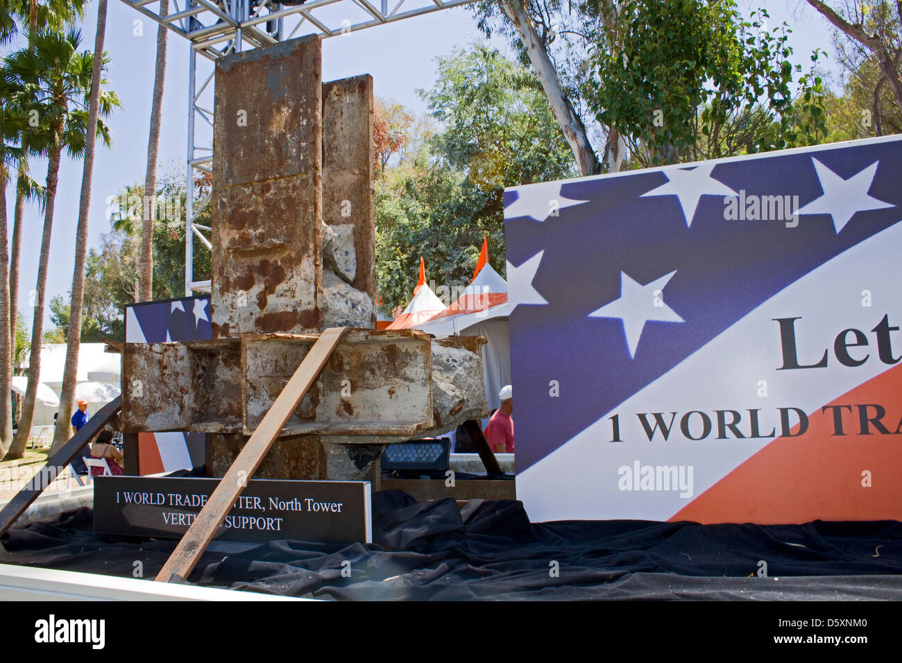 World Trade Center Strahl aus 9/11. Orange County Fair, Costa Mesa, Orange County, Kalifornien Stockfoto