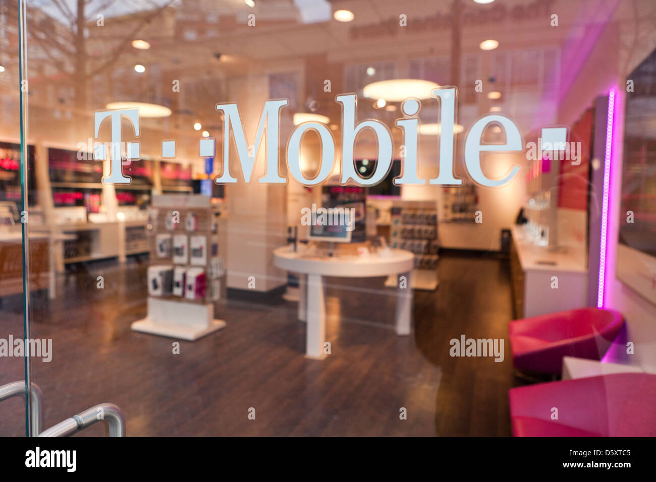 T-Mobile-Ladengeschäft Stockfoto